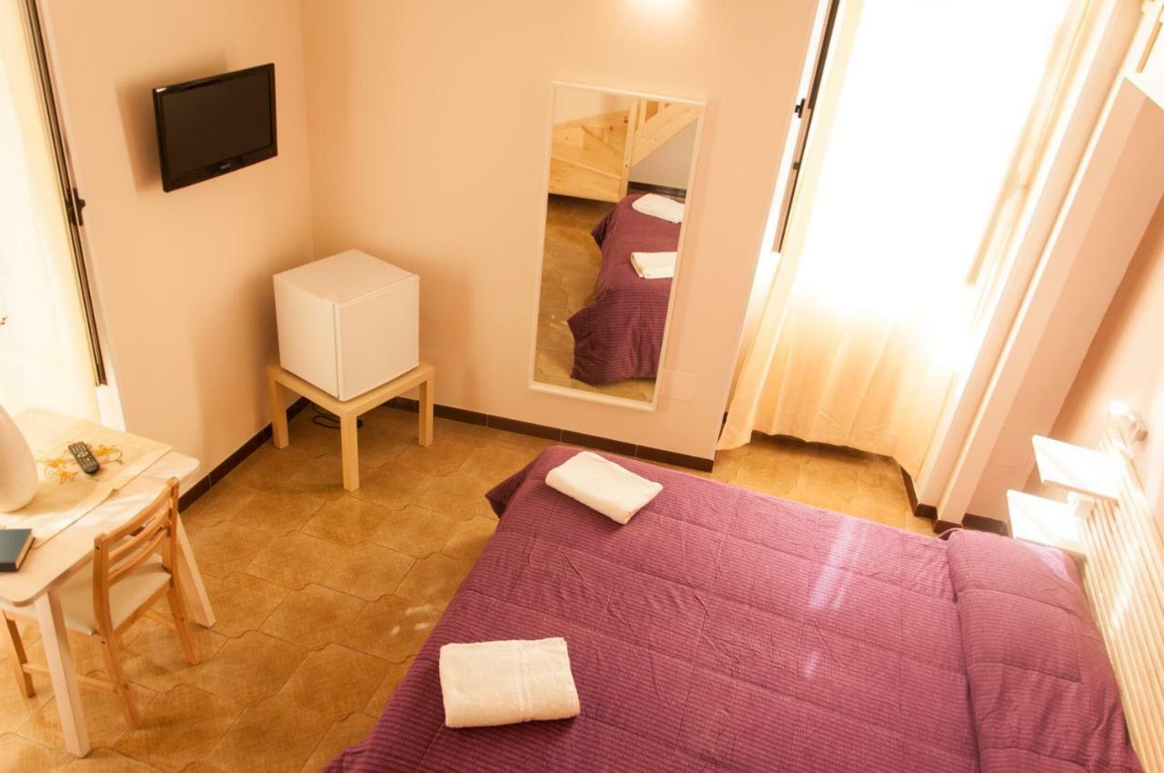 Rooms Palazzo Paladini Lecce Exterior photo